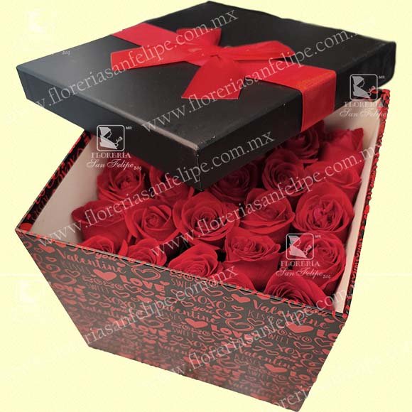 Caja Cubo "I Love You" Con 25 Rosas Rojas